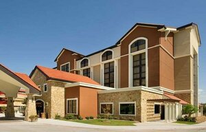Гостиница Drury Plaza Hotel San Antonio Airport
