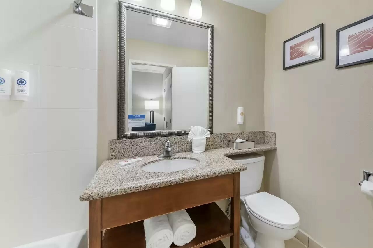 Фото Comfort Inn Santa Monica - West Los Angeles