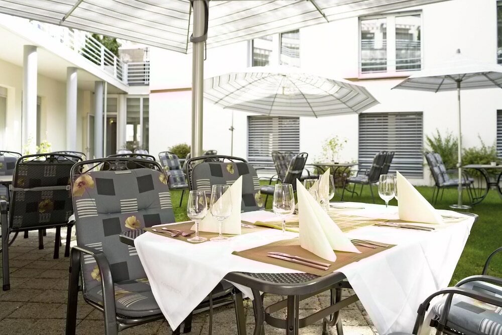 Фото Hotel am Spisertor & Kursana Senioren Residenz