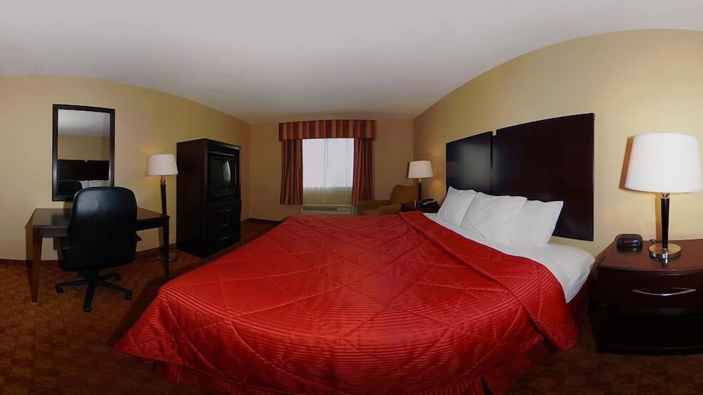 Фото Comfort Inn & Suites