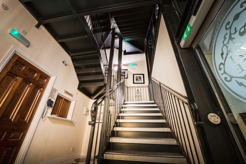 Фото Strozzi Palace Suites by Mansley