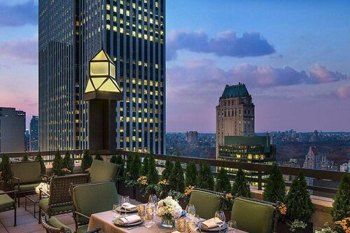 Гостиница Four Seasons Hotel New York в Нью-Йорке