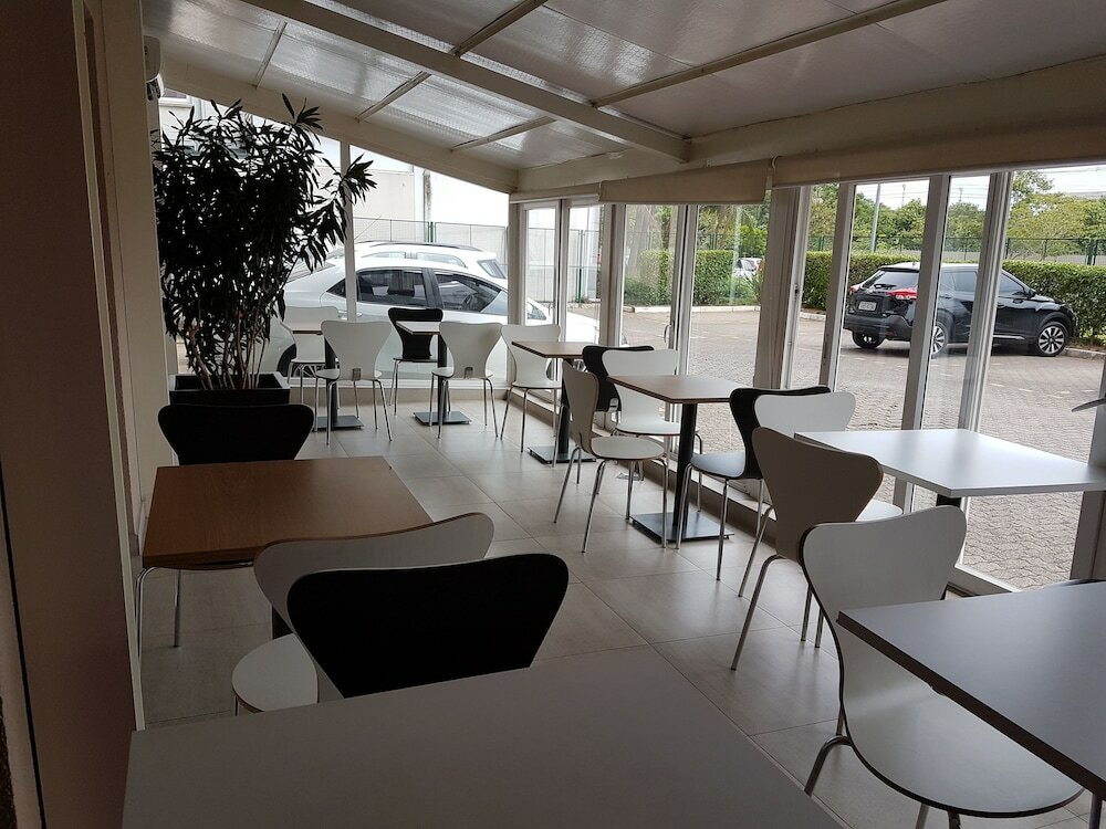 Фото Ibis Porto Alegre Aeroporto