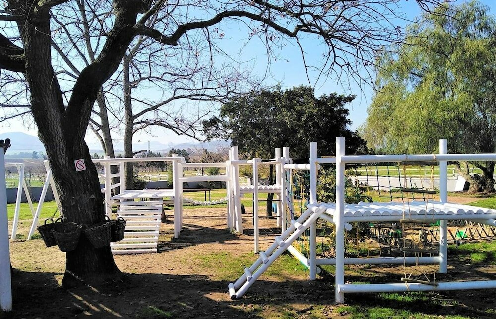 Фото Wild Clover Cottages