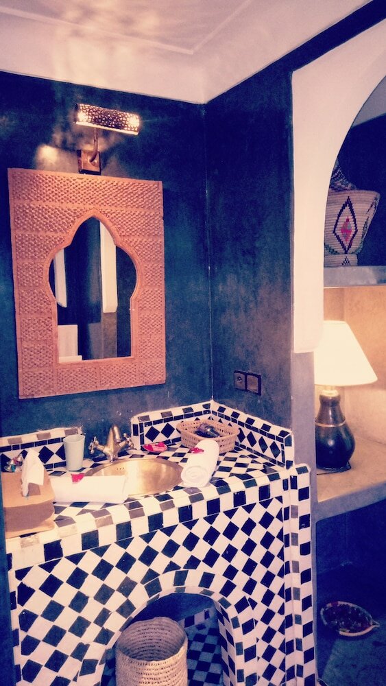 Фото Riad Irhalne