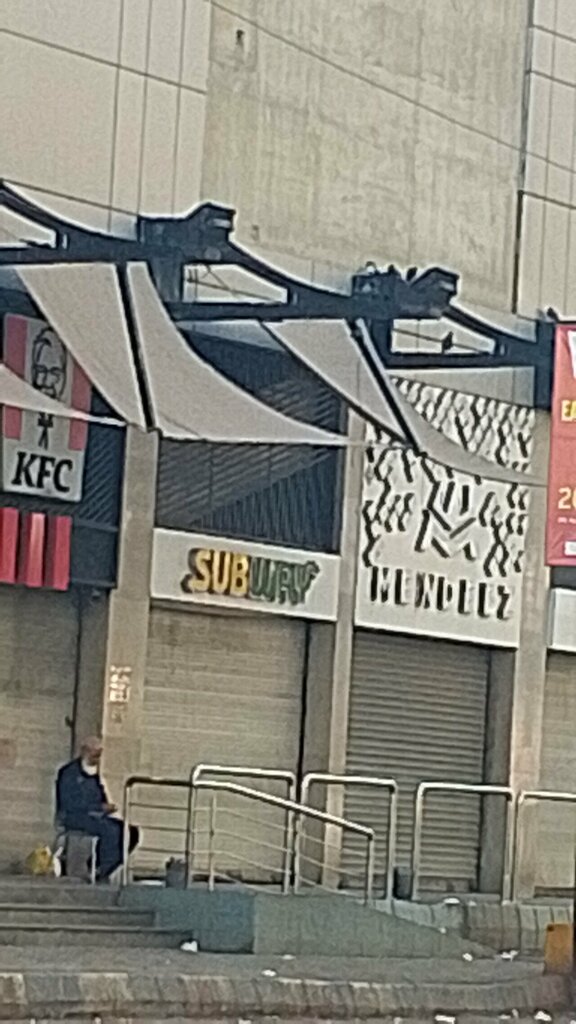 Restaurant Subway, Karachi, photo