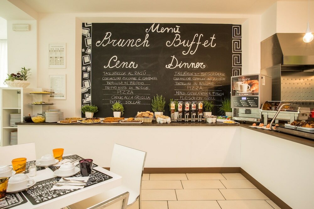 Фото 47050645746