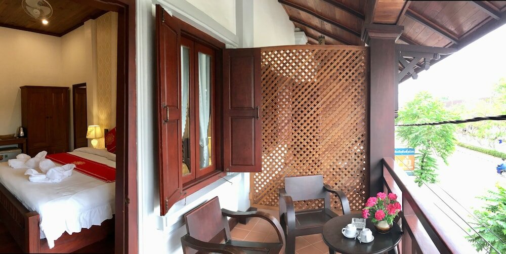 Фото Pangkham Lodge Hotel