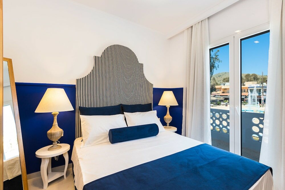 Фото Georgioupolis Plaza Suites