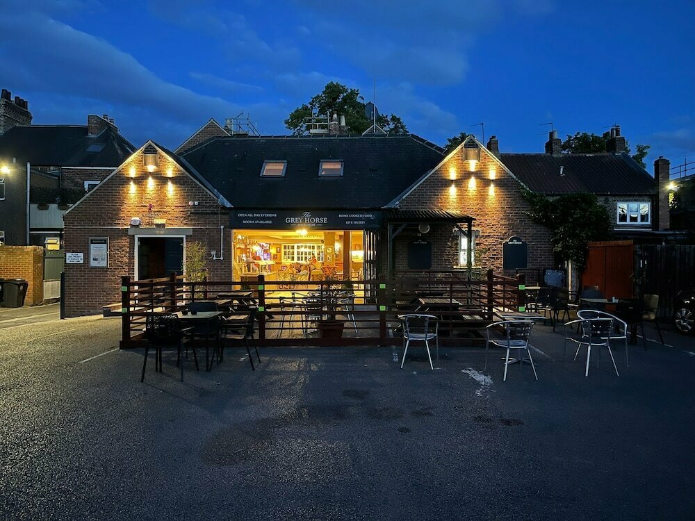 Hotel The Grey Horse, Darlington, photo