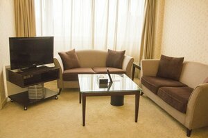 Гостиница Luoyang Peony Hotel