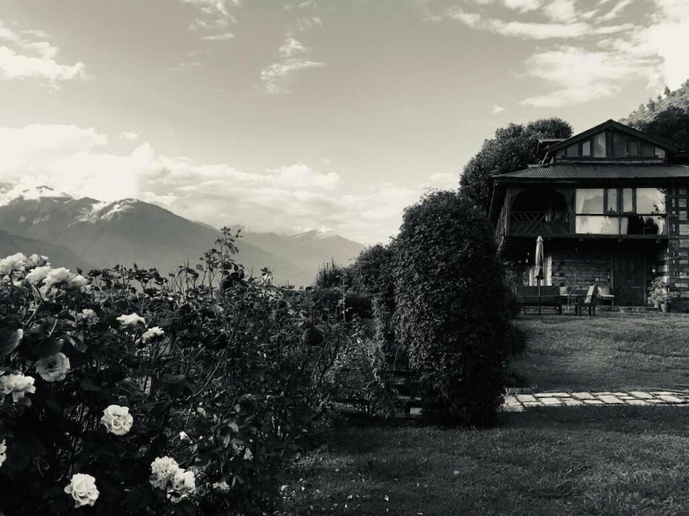 Фото Himalayan Kothi Kais