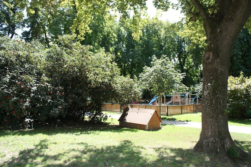 Фото GoVienna - Charming Studio