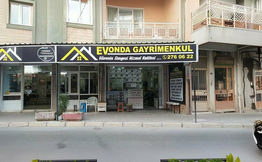 Real estate agency Kubat Emlak, Izmir, photo