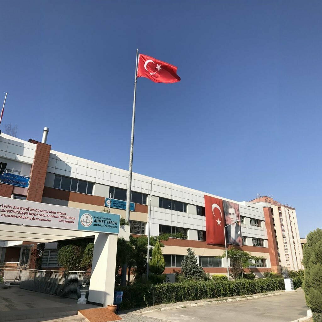 School Ahmet Yesevi Imam Hatip Middle School, Manisa, photo