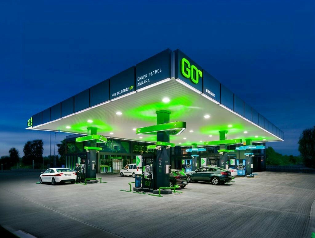 Gas station GO Gas, Batman, photo