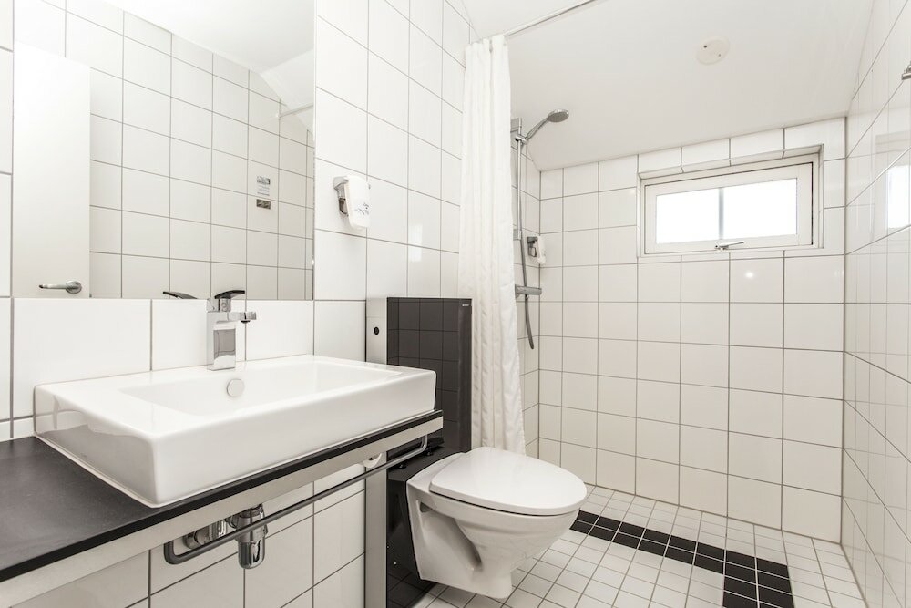 Фото Reenskaug Hotel