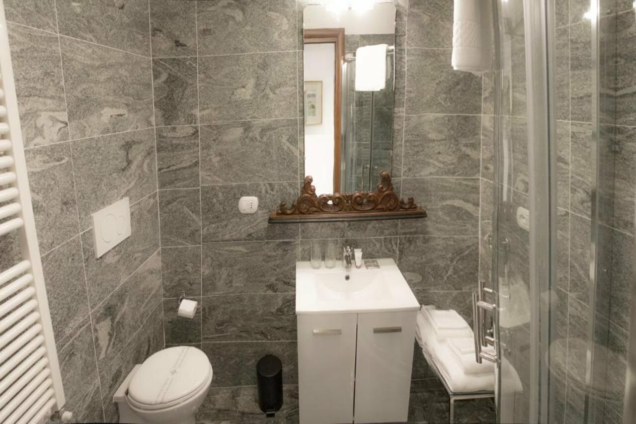 Фото Aiello Suites Executive