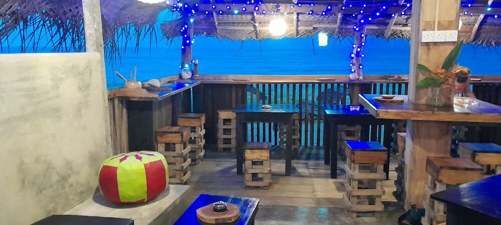 Фото Malika Yellow House