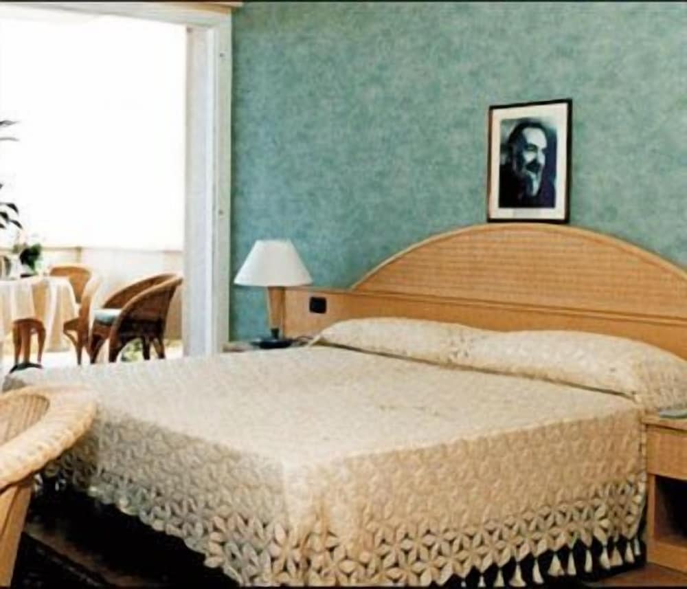 Фото Hotel Villa Eden