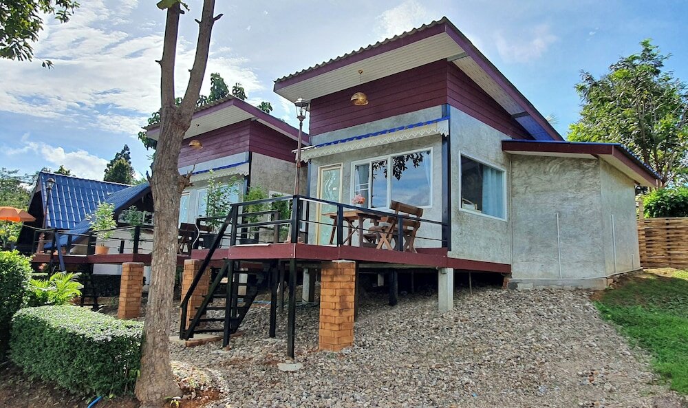 Фото Banphu Montalang Resort