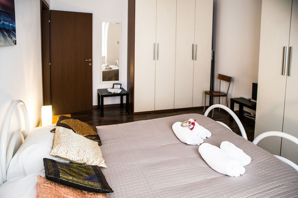 Фото Gambara Citylife Urban Nest