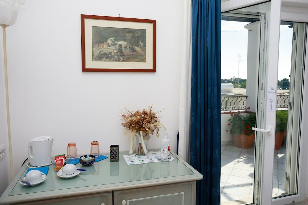 Фото La Ninfa Di Capri