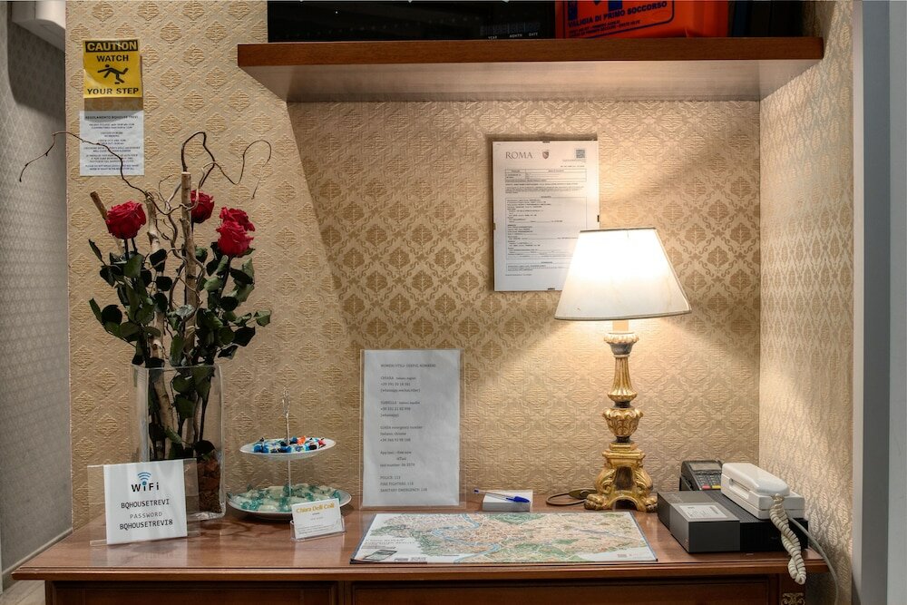 Фото Bq House Trevi Luxury Rooms