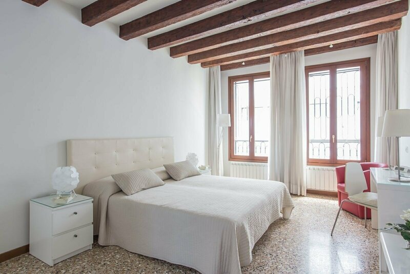 Гостиница Venezia - Calle della Regina 752b