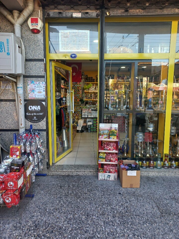 Tobacco and smoking accessories shop Diyar Hookah Tobacco Shop, Izmir, photo