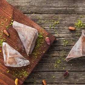 Nuts, snacks, dried fruits Kim Kim Coffee and Nuts, Midyat, photo