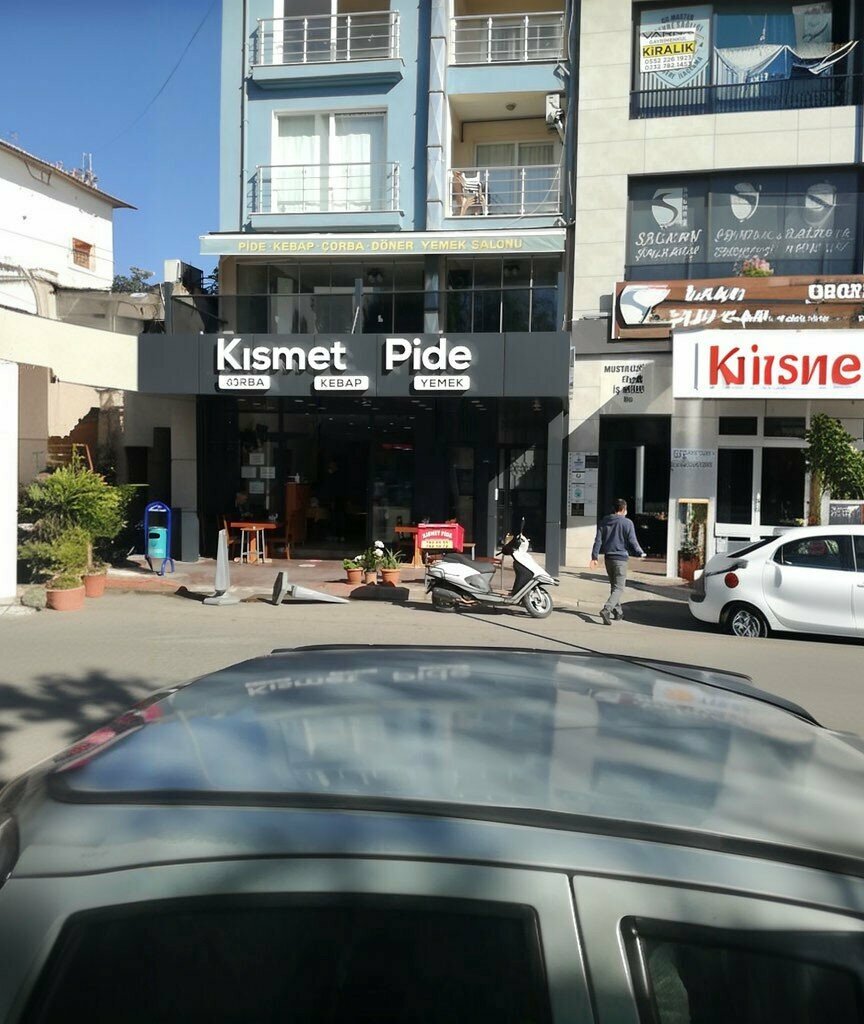 Mobile phone store Turkcell, Izmir, photo