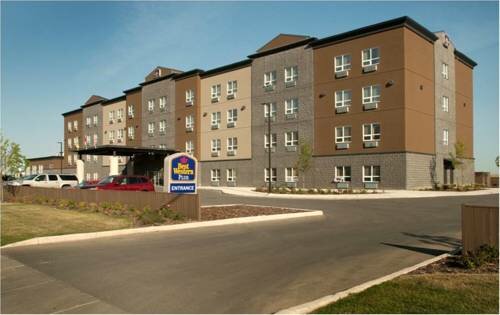 Внешний вид отеля Best Western Plus Blairmore в Саскатуне, фото 4