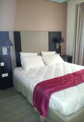 Фото Appart'hôtel Odalys City Dijon Centre Les Cordeliers