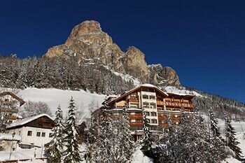 Фото Hotel Sassongher