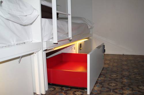 Фото Urbany Hostel Bcn Go