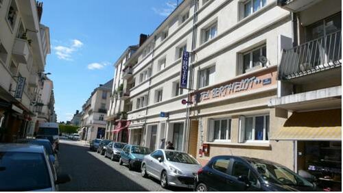 Гостиница Hotel le Berthelot в Шиноне
