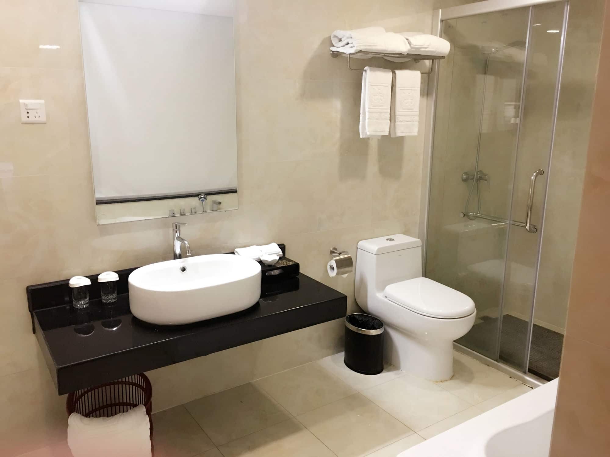 Фото Guangzhou Royal Garden Hotel