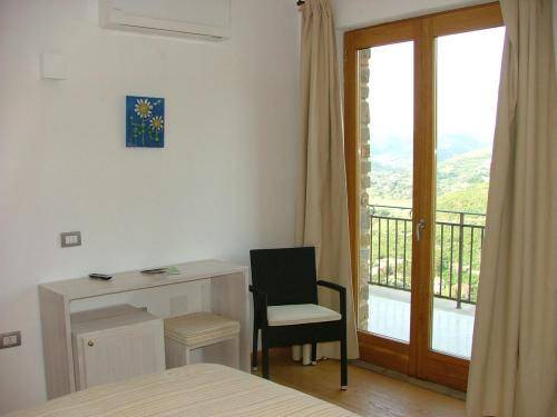 Фото Sulle Onde Della Collina