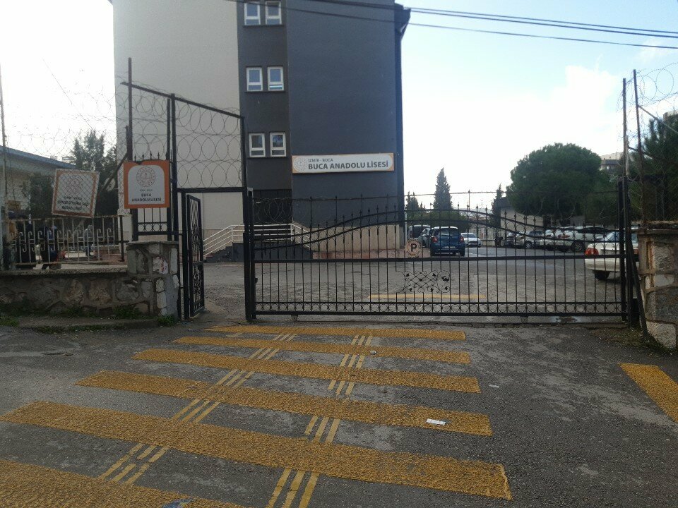 Lise Buca Anadolu Lisesi, İzmir, foto