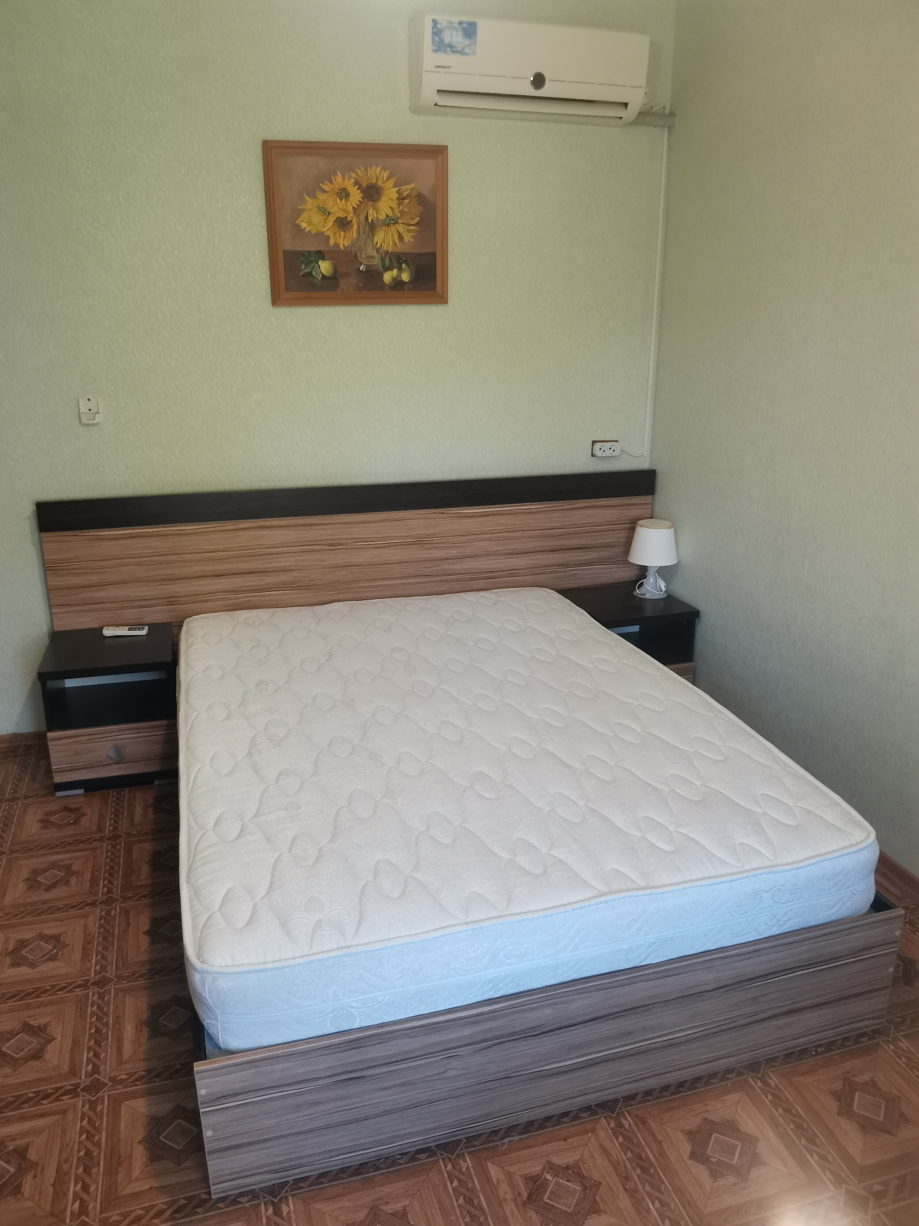 Фото Елисеевский