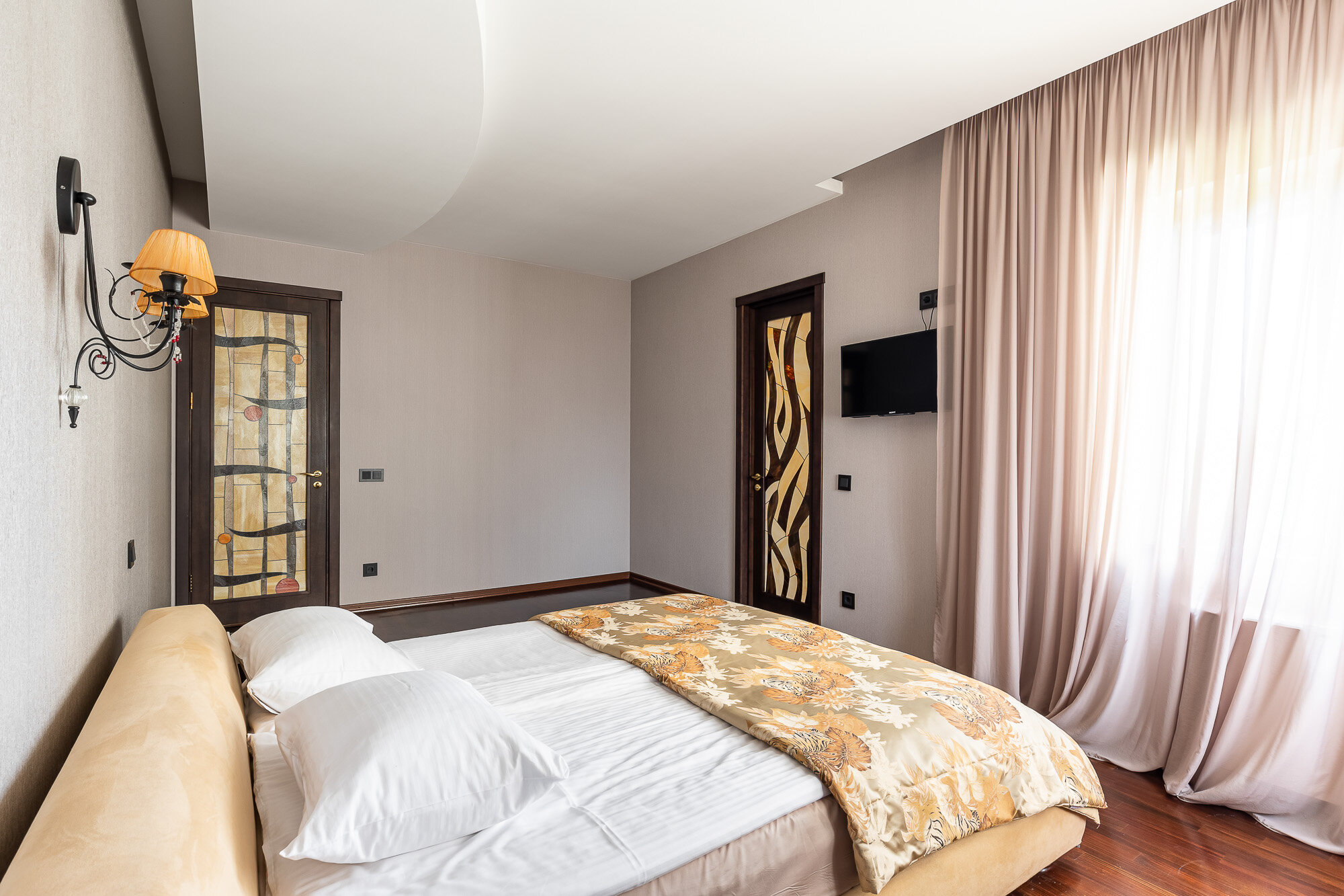 Фото Апартаменты на улице Виноградной 15/1