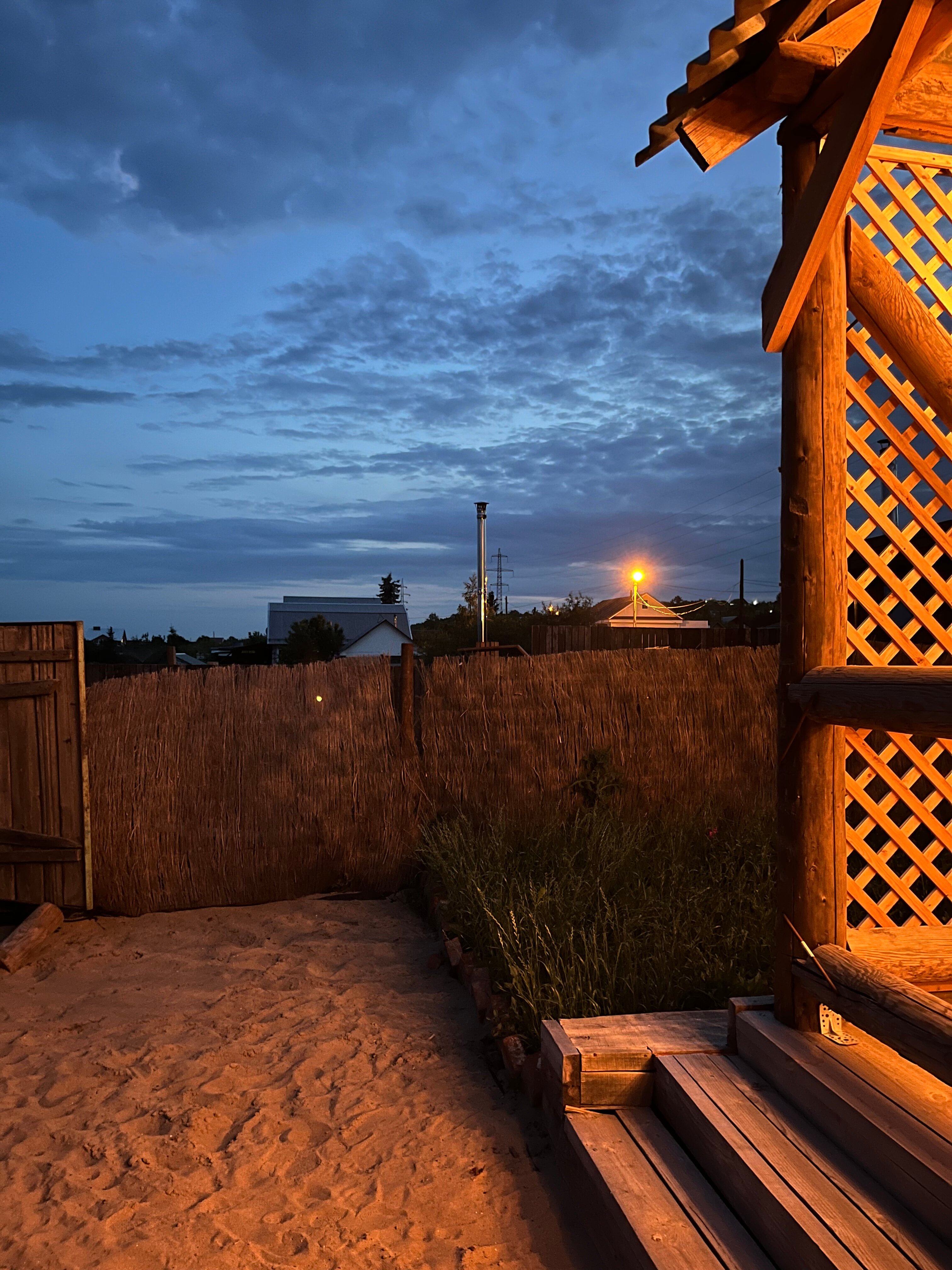 Фото Деревнинг Заземление