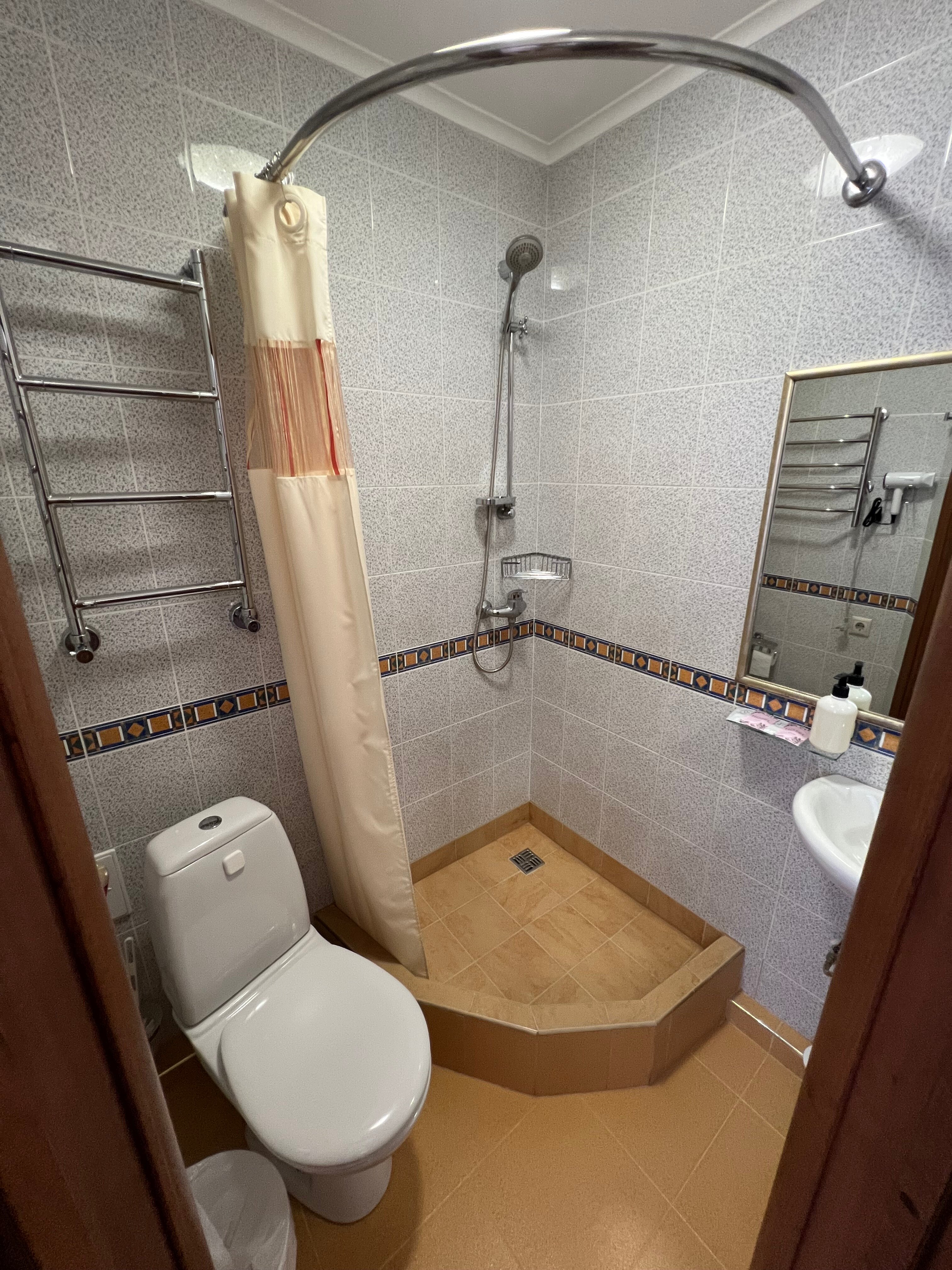 Фото Тристар