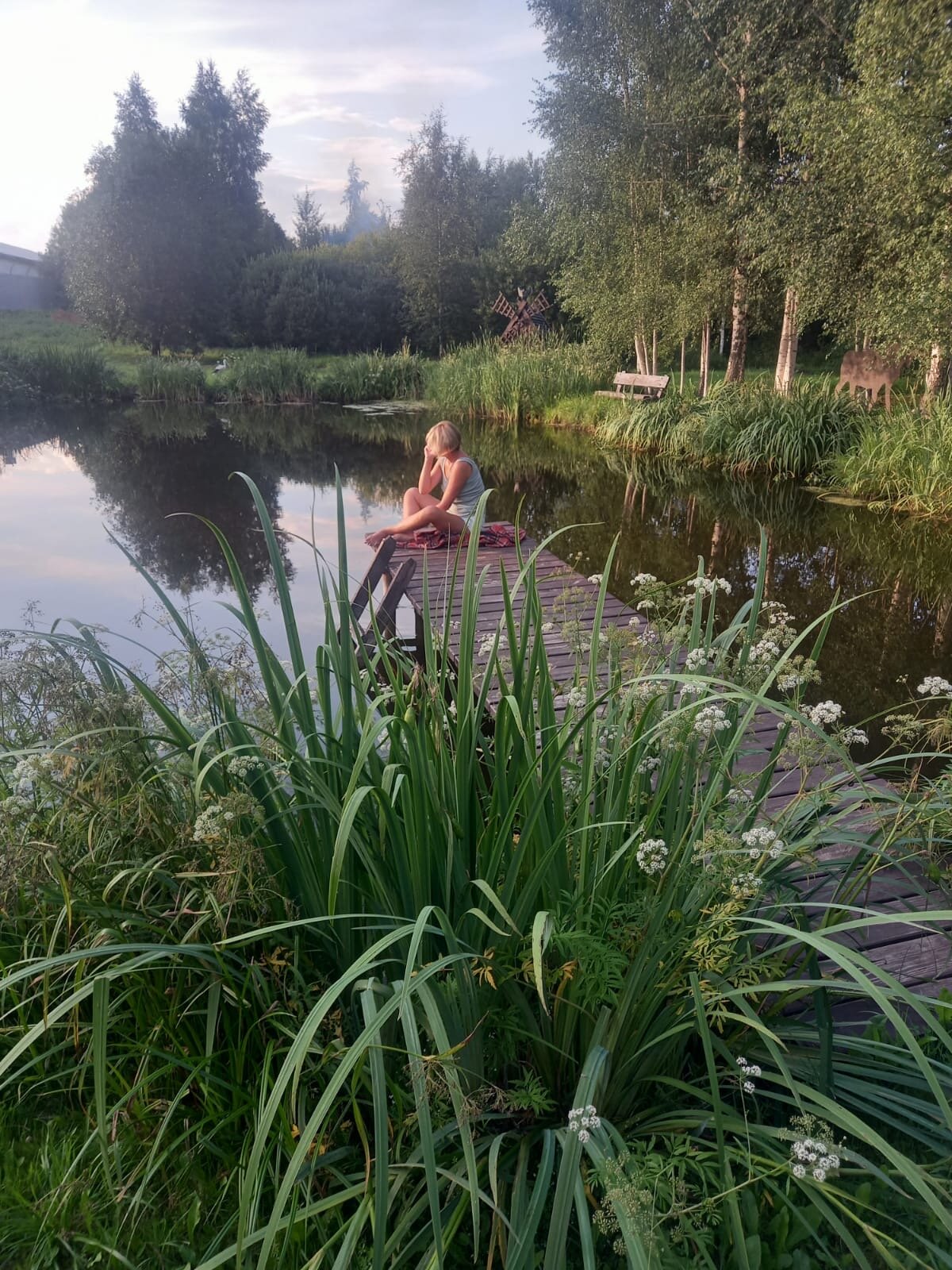 Фото Дом у пруда