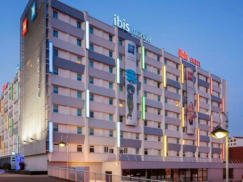 Гостиница ibis Париж Порт-де-Багноле в Монтрее