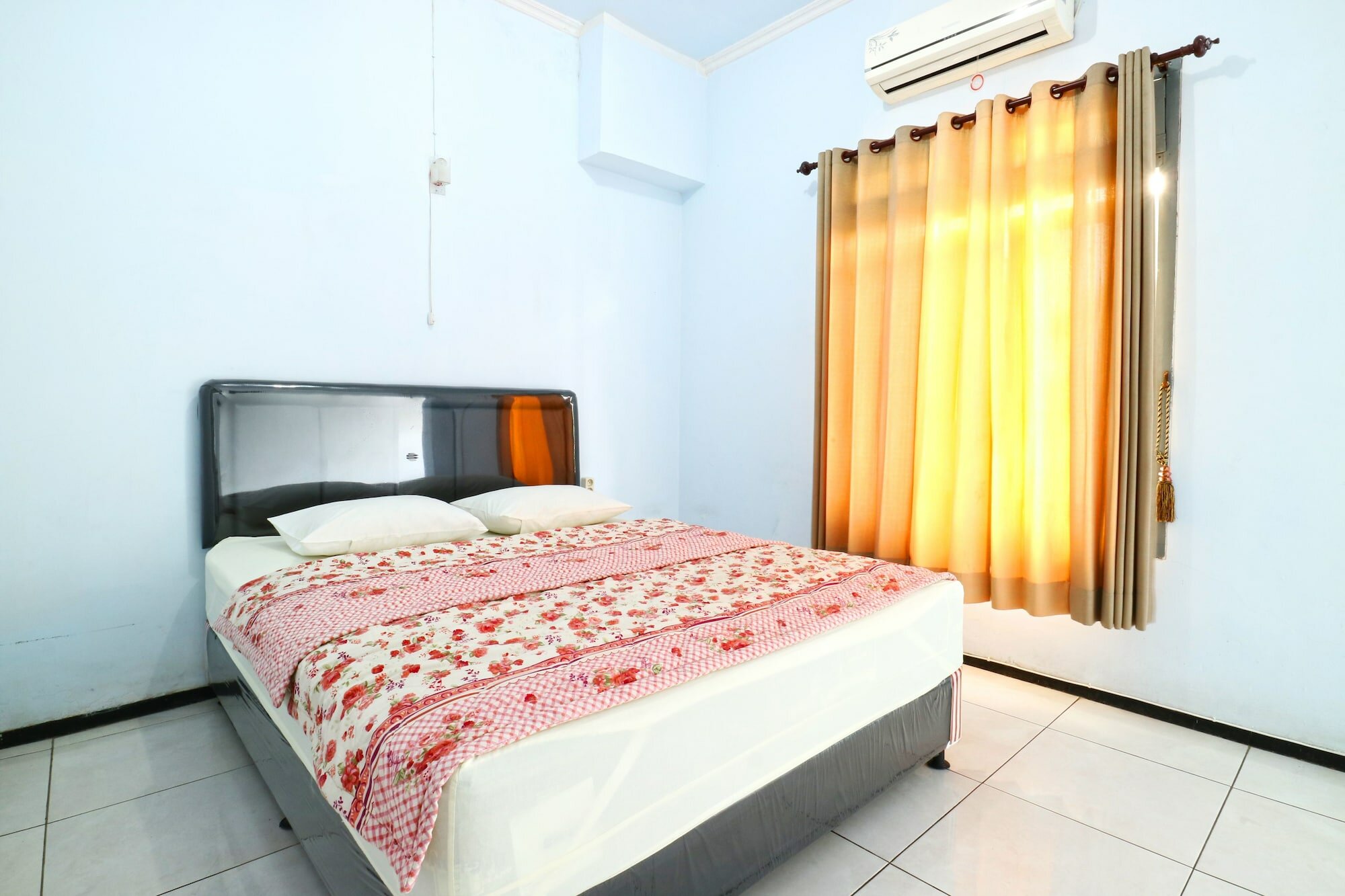 Фото Hotel Bintang Malang