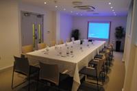 Фото Pelican London Hotel and Residence