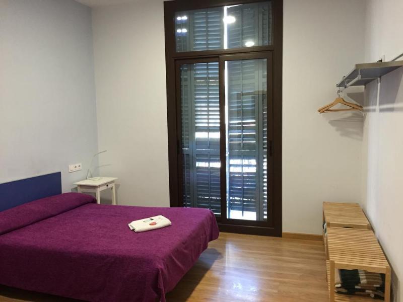 Фото Hostal Delfos