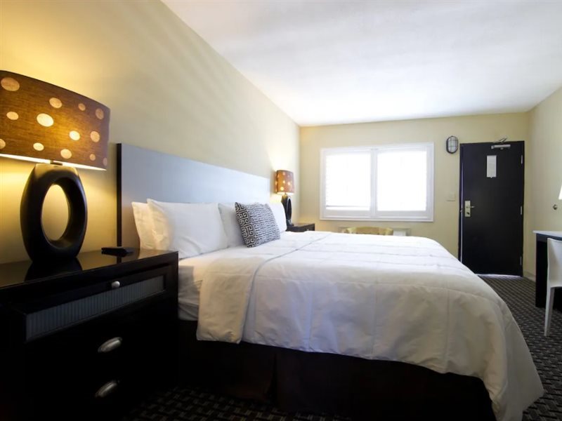 Фото Sole Inn and Suites